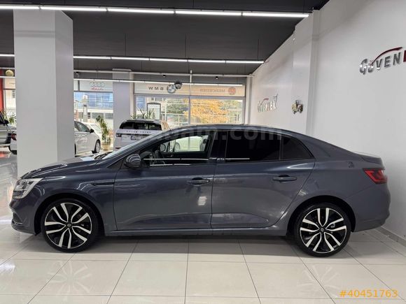 GÜVENLER'DEN 2019 MEGANE 1.6 JOY