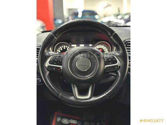 GÜVENLER'DEN JEEP COMPASS 1.4 LİMİTED