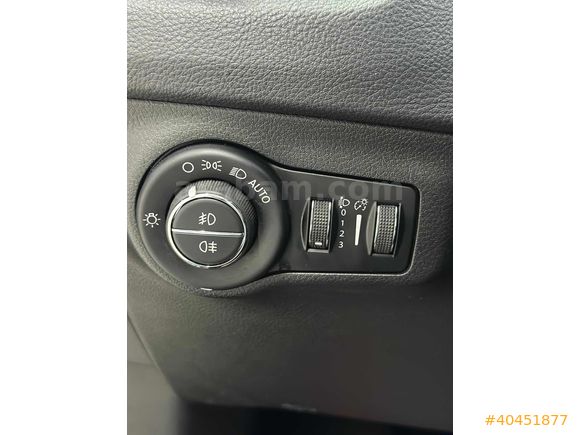 GÜVENLER'DEN JEEP COMPASS 1.4 LİMİTED