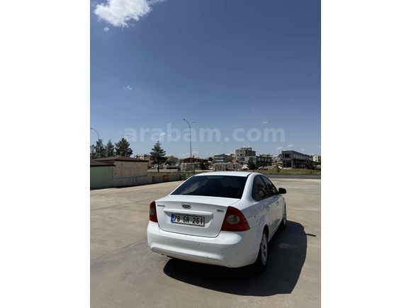Sahibinden Ford Focus 1.6 TDCi Trend 2010 Model 