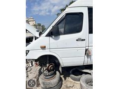 Mercedes Sprinter Çıkma ORİJİNAL HATASIZ Sol Kapı