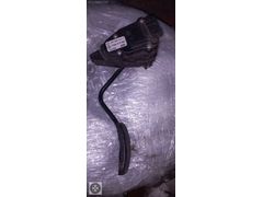 renault trafic opel vivaro 2 gaz pedalı 7700 313 060