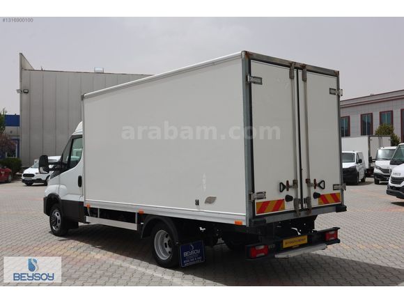 BÜYÜKSOYLU BEYSOY'DAN DAILY 35C16 3750 POLYESTER KASALI KAMYONET