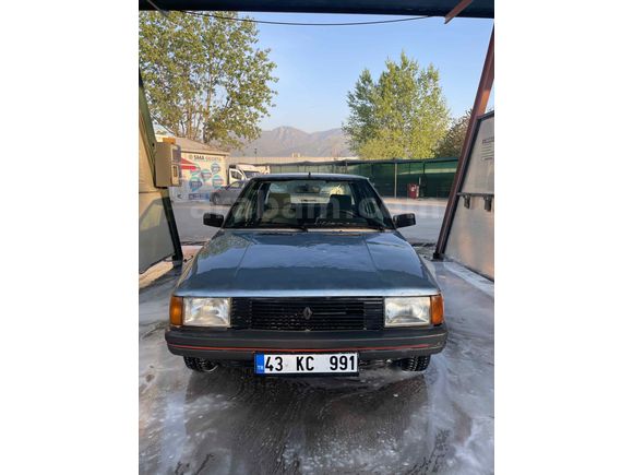 Sahibinden Renault R 9 1.4 Broadway GTE 1992 Model 