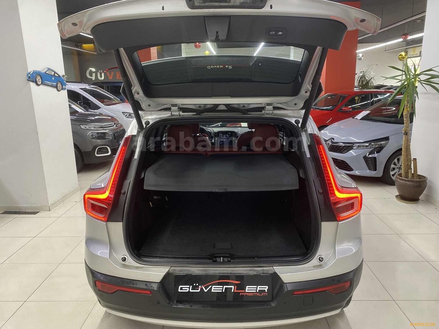 GÜVENLER'DEN XC40 2.0 DİZEL OTOMATİK-HATASIZ-BOYASIZ 5