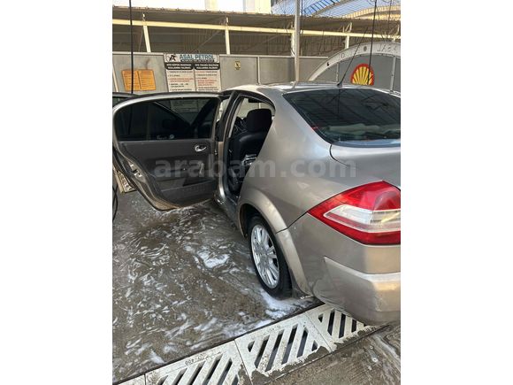 Sahibinden Renault Megane 1.6 Expression 2009 Model 