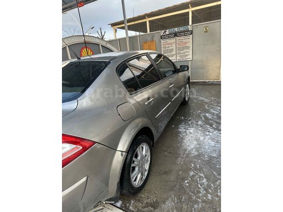 Sahibinden Renault Megane 1.6 Expression 2009 Model 