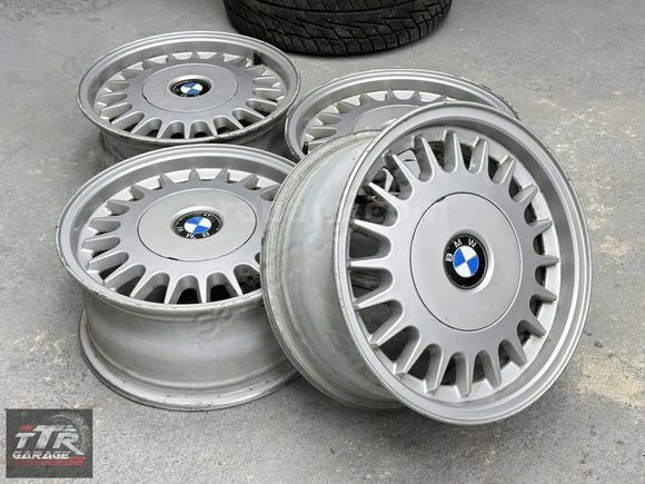 15 inç BMW E34 E38 E36 STYLE 2 ORJİNAL JANT TAKIMI
