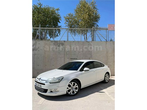 Sahibinden Citroen C5 1.6 e-HDi Confort 2011 Model Eskişehir 245.000 km Beyaz