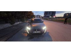 HATASIZ DEĞİŞENSİZ TRAMERSİZ PEUGEOT 208 ALLURE SELECTİON 130 HP EAT8 FIRSAT ARACI..!