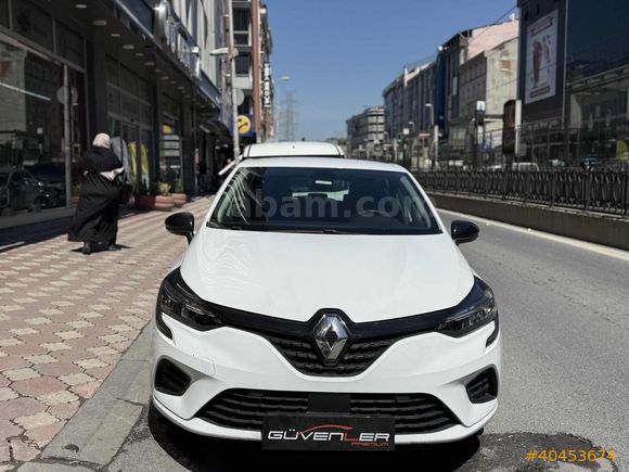 GÜVENLER'DEN RENAULT CLİO 2023 1.0 SCE JOY