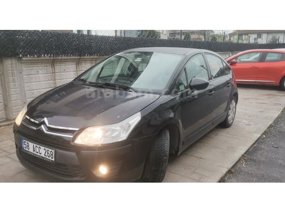 144.500 km C4 1.6 SX 2010 Model
