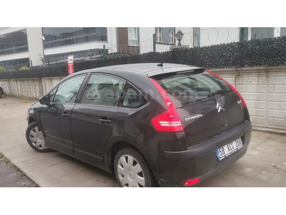 144.500 km C4 1.6 SX 2010 Model