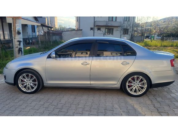 Sahibinden Volkswagen Jetta 1.6 Midline 2006 Model  269.500 km Gri