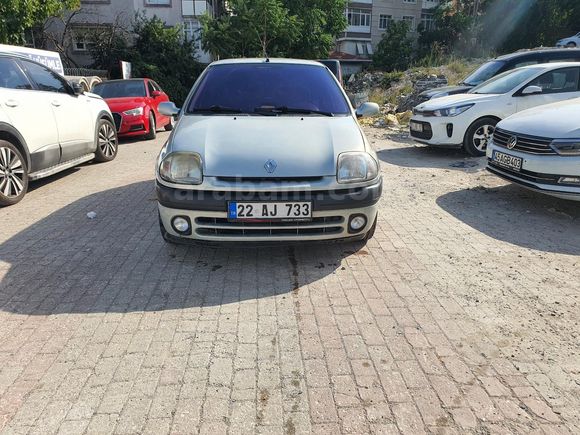 gerigörüş kameralı Sahibinden Renault Clio 1.4 RTA 2002 Model