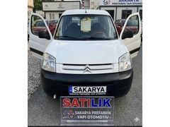 Sahibinden  Berlingo az yakar