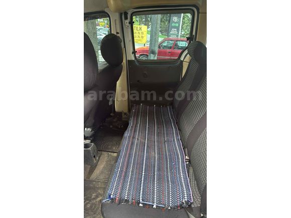 Sahibinden  Berlingo az yakar