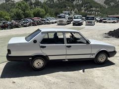 Galeriden Tofaş Şahin 1.6 1993 Model Burdur