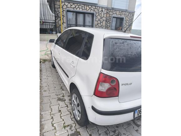 Volkswagen Polo 1.4 Basicline 2004 Model