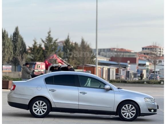 Sahibinden Volkswagen Passat 1.6 FSi Comfortline 2008 Model  260.000 km Gri