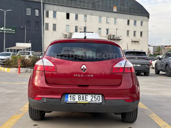 155 BİNDE - BAKIMLI - FRANSIZ KASA - MEGANE 3 - HİÇ TÜP TAKILMAMIŞ