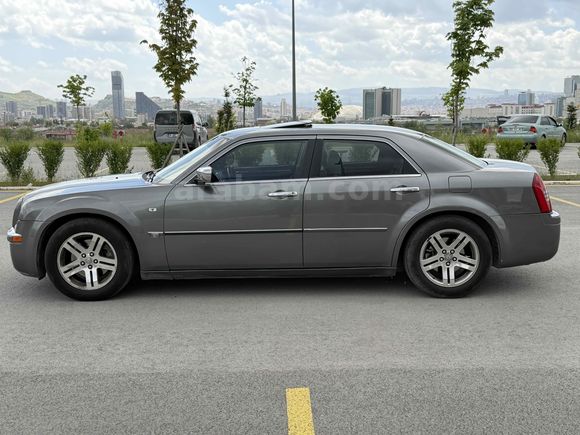 Sahibinden Chrysler 300 C 3.0 CRD 2006 Model 