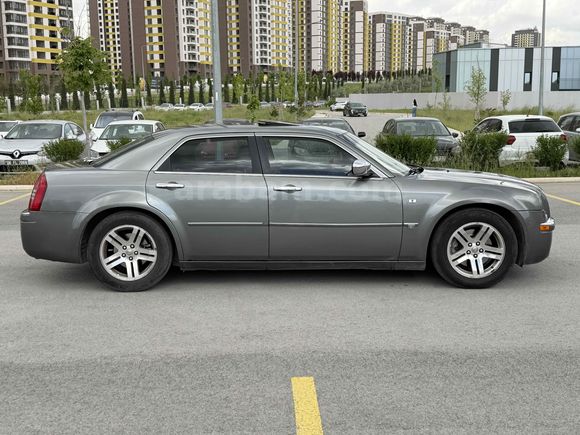 Sahibinden Chrysler 300 C 3.0 CRD 2006 Model 