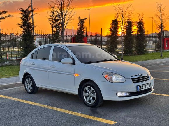 Sahibinden Hyundai Accent Era 1.5 CRDi-VGT Team 2009 Model 