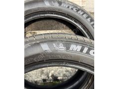 Michelin 
Primacy 4 