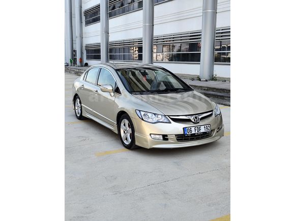 Sahibinden Honda Civic 1.6i VTEC Premium 2008 Model