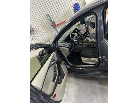 Sahibinden Ford Focus 1.6 Ti-VCT Trend X 2013 Model 