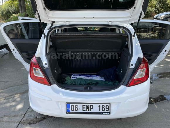 Değişseniz Düşük KM Corsa 1.3 CDTI 2013 