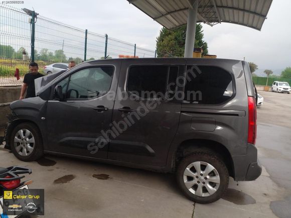 OPEL COMBO E MOTOR ŞANZIMAN KESME ŞASE ÇEYREK FAR KAPI BAGAJ