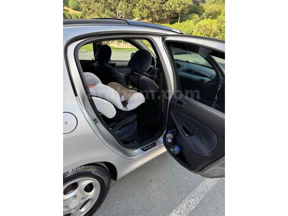 Sahibinden Peugeot 206 1.6 XT 2001 Model 