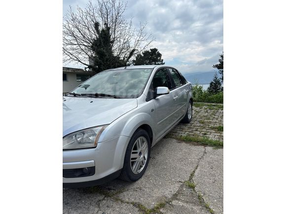 Sahibinden Ford Focus 1.6 Ghia 2008 Model
