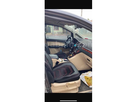 Sahibinden Ford C-Max 1.6 TDCi Ghia 2004 Model 