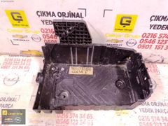 OPEL CORSA F AKÜ ALT KUTUSU OEM 9823533180 ÇIKMA SÖKME YEDEK PAR