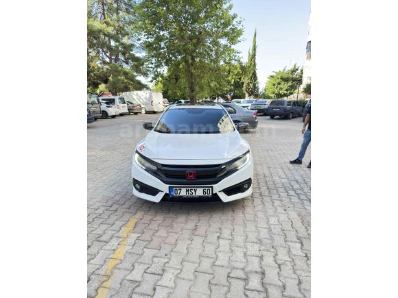 Sahibinden Honda Civic 1.6i DTEC Executive 2018 Model  Araç ara sıra kullanıldığı için KM’de değişiklik olur.