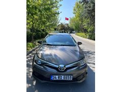 Sahibinden Toyota Auris 1.33 Life 2017 Model 