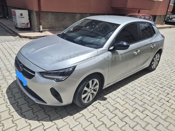 Sahibinden Opel Corsa 1.2 T Edition 2022 Model  40.000 km Gri