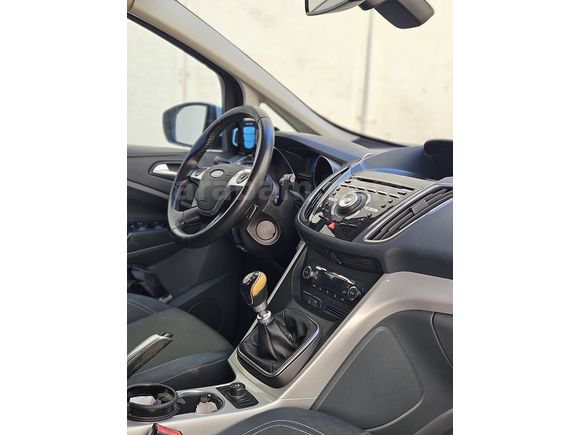 Sahibinden Ford C-Max 1.6 TDCi Titanium 2012 Model 