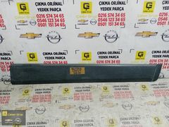 CHEVROLET CAPTİVA SAĞ ÖN KAPI BANDI OEM 96439708