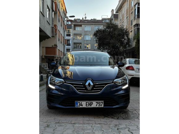 Sahibinden Renault Megane 1.3 TCe Joy 2021 Model 