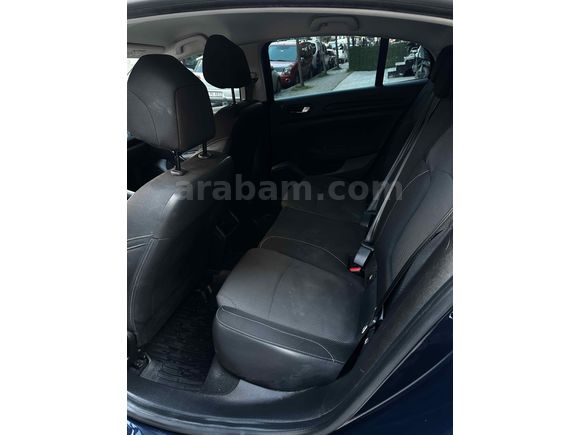 Teklife Açık Renault Megane 1.3 TCe Joy 2021 Model 