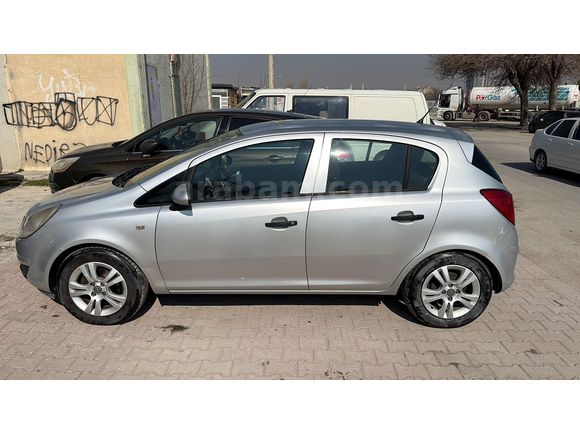 Sahibinden Opel Corsa 1.3 CDTI Essentia 2011 Model Konya