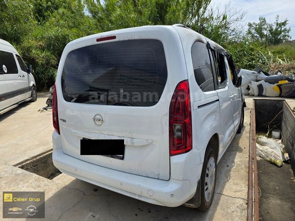 OPEL COMBO E KAPI KAPUT TAMPON FAR PANJUR ŞASE ÇEYREK ÇIKMA PA