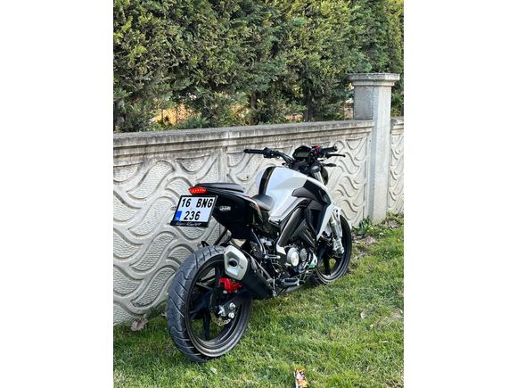 Sahibinden Benelli 125 S 