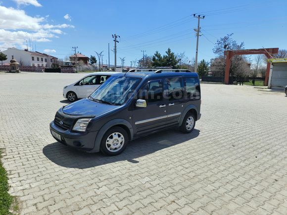 Sahibinden Ford Tourneo Connect 1.8 TDCI Deluxe 2011 Model