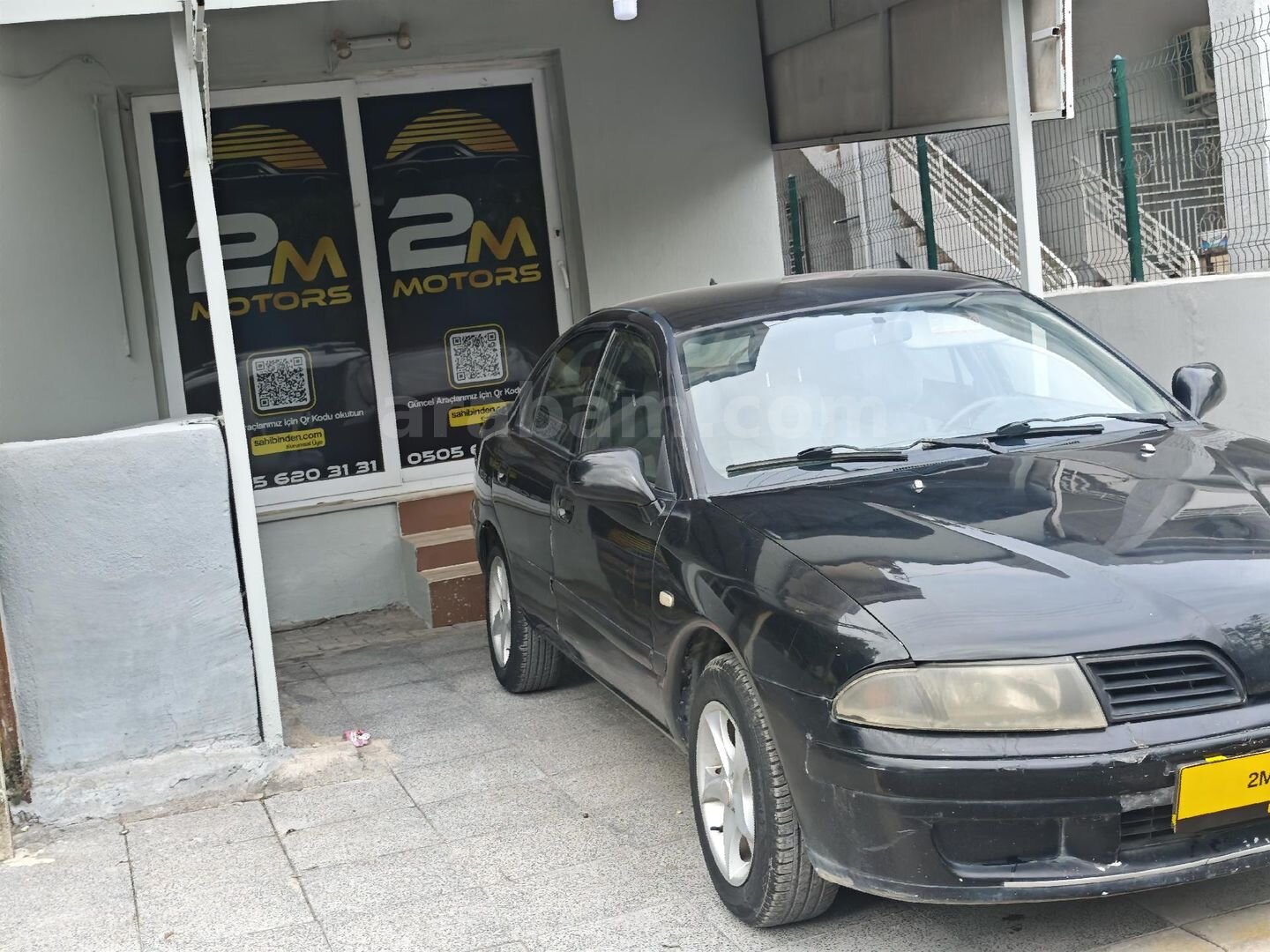 Galeriden Mitsubishi Carisma 1.6 Comfort 2003 Model Hatay 308.000 km Siyah 2