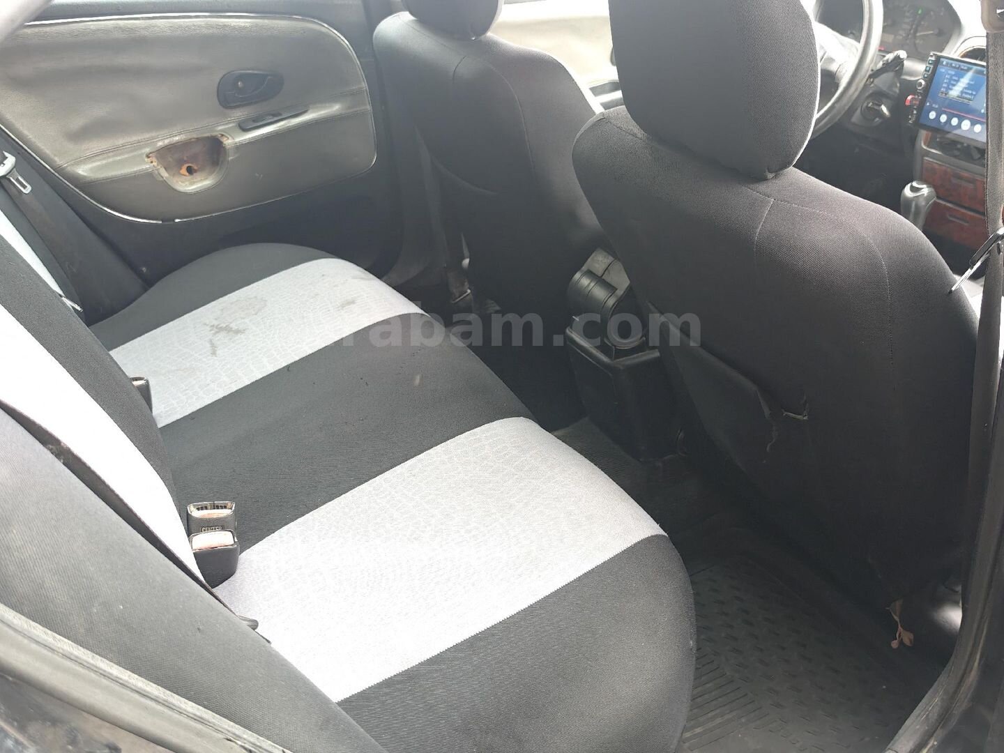 Galeriden Mitsubishi Carisma 1.6 Comfort 2003 Model Hatay 308.000 km Siyah 7